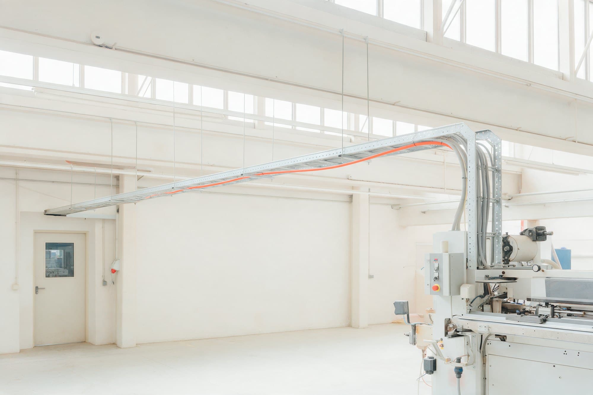 Do sensor à decisão: as seis camadas da IA industrial
